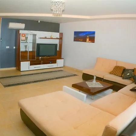 5 Star In With Breathtaking Views, 1037 别墅